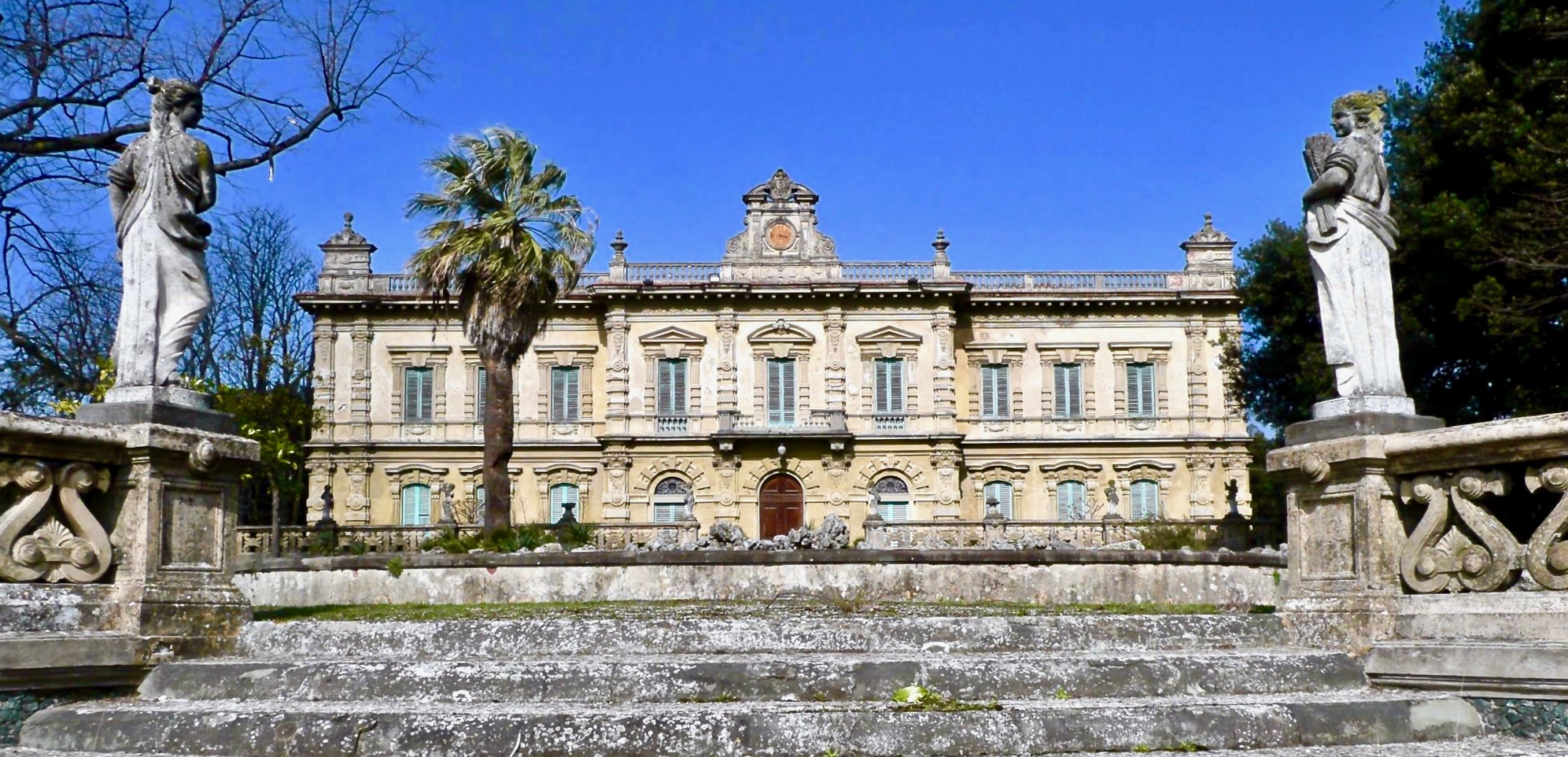 Villa_peragallo. CALENZANO ALTO FIRENZE NURA STREET FOOD LUNARIA 2019.jpeg