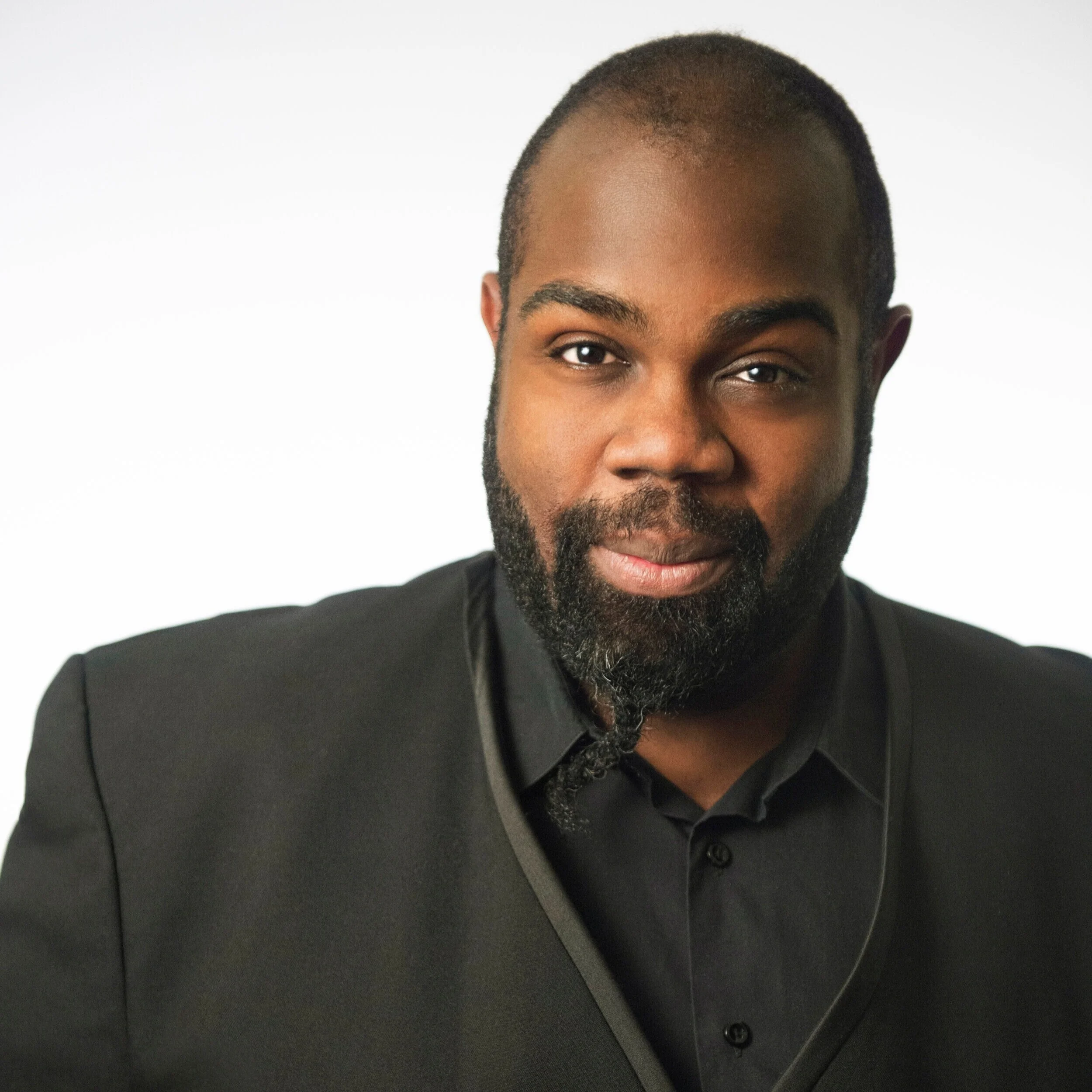 reginald Mobley returns to america for seraphic fire’s performance of Pergolesi’s Stabat Mater