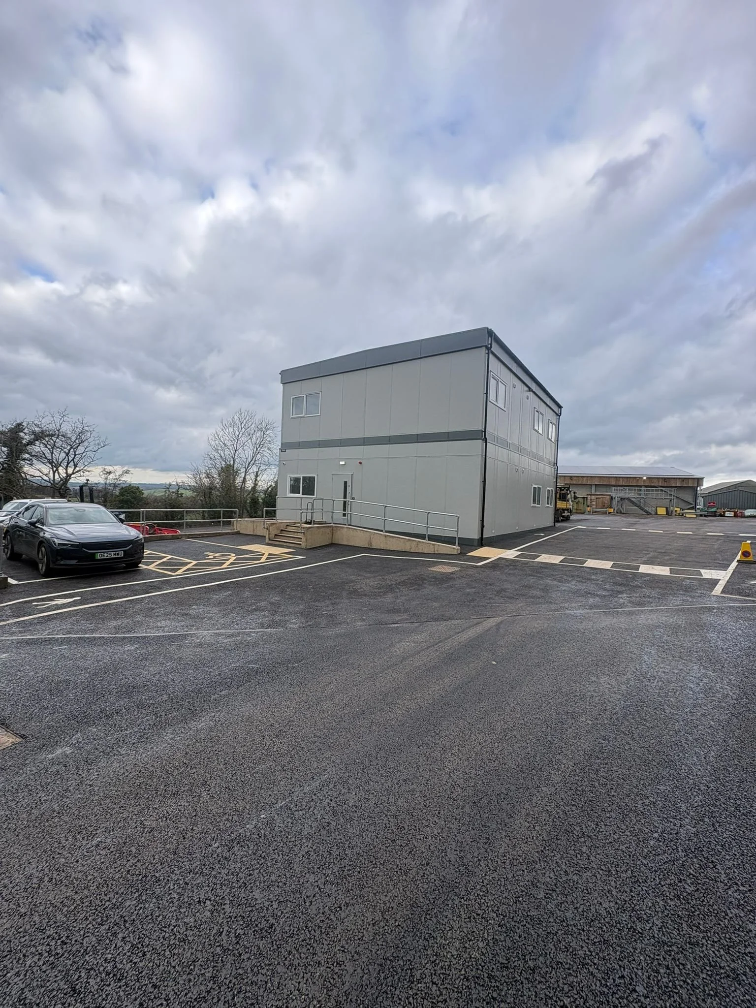 WhatsApp Image 2026-02-09 at 13.49.18.jpeg