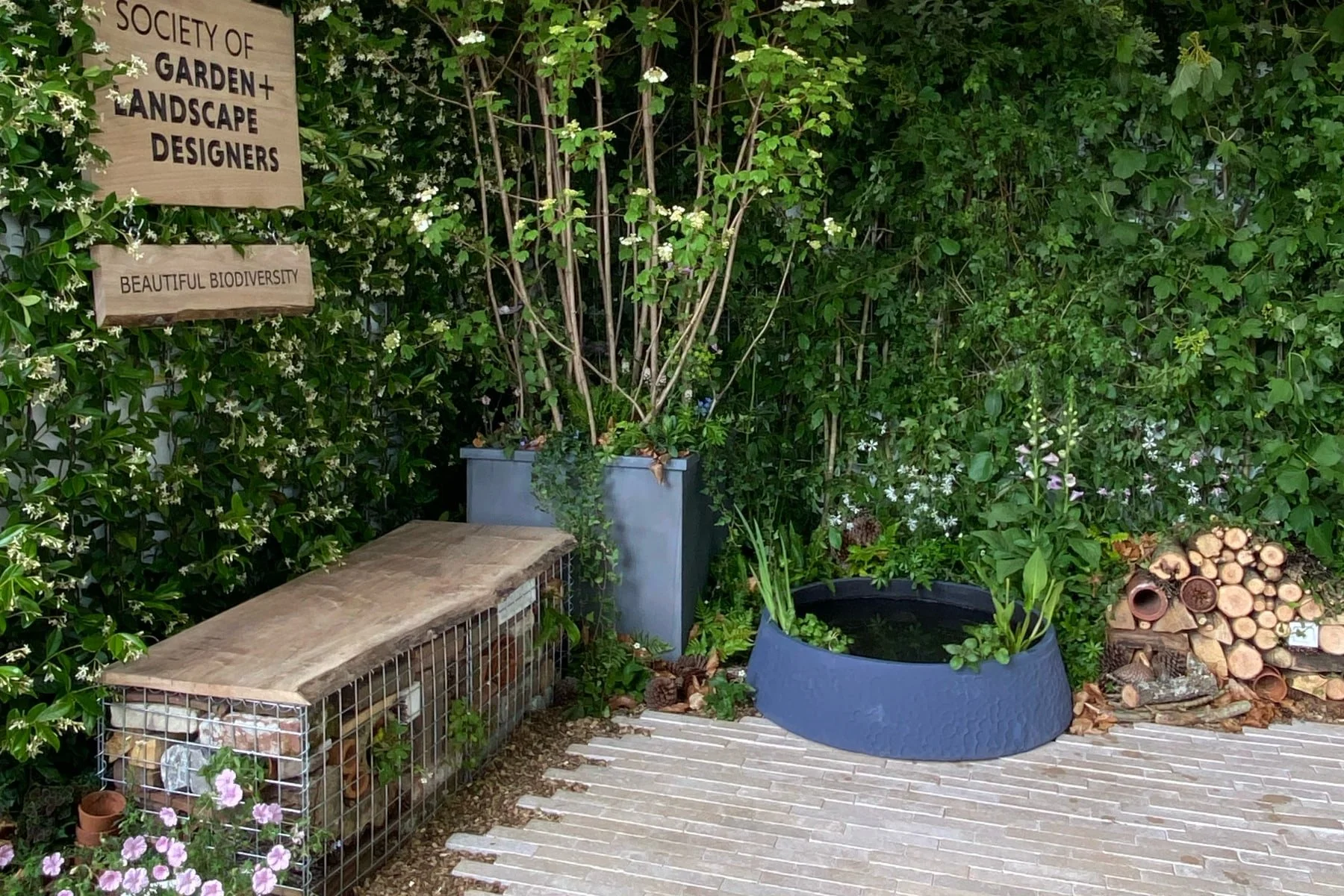 Gabion Planter and Water bowl.jpg