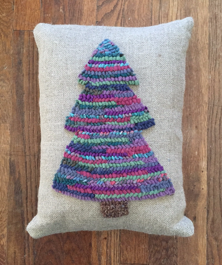 TREE PILLOW.png