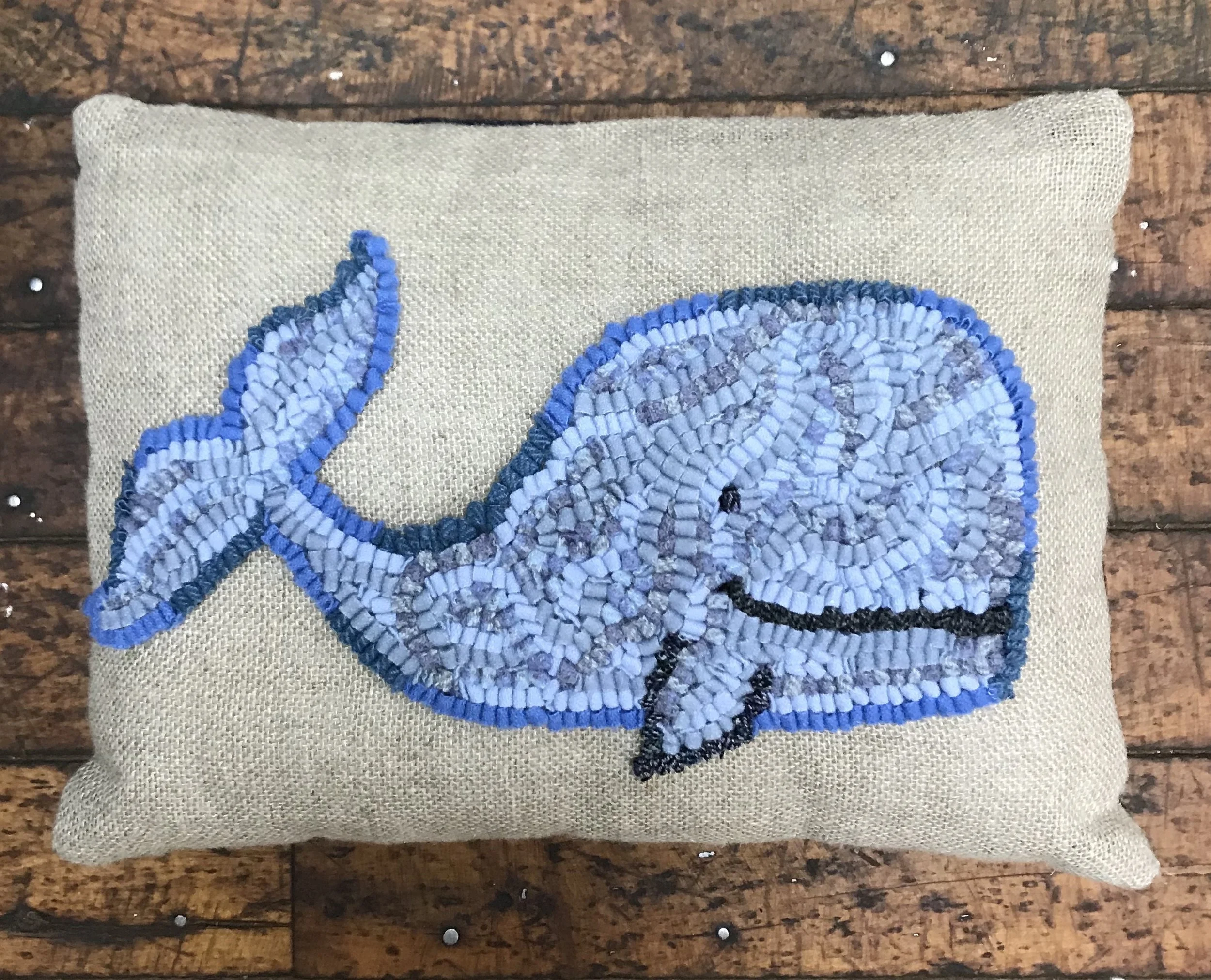 WHALE PILLOW 3.jpg