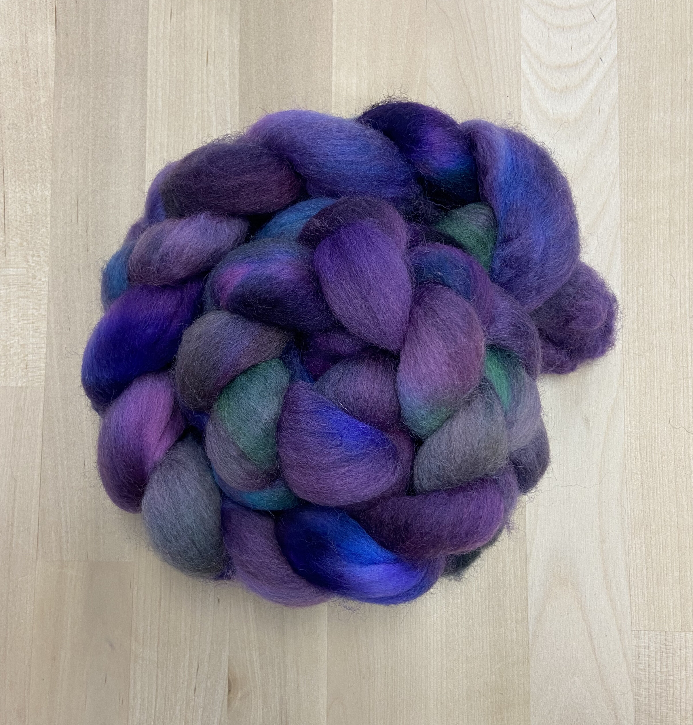 Rug Hooking Wool Roving or Fleece - Roughly 4 Ounce of Hand Dyed Fluff Wool for Rug Hooking, Felting, Spinning and More - Purple Skies