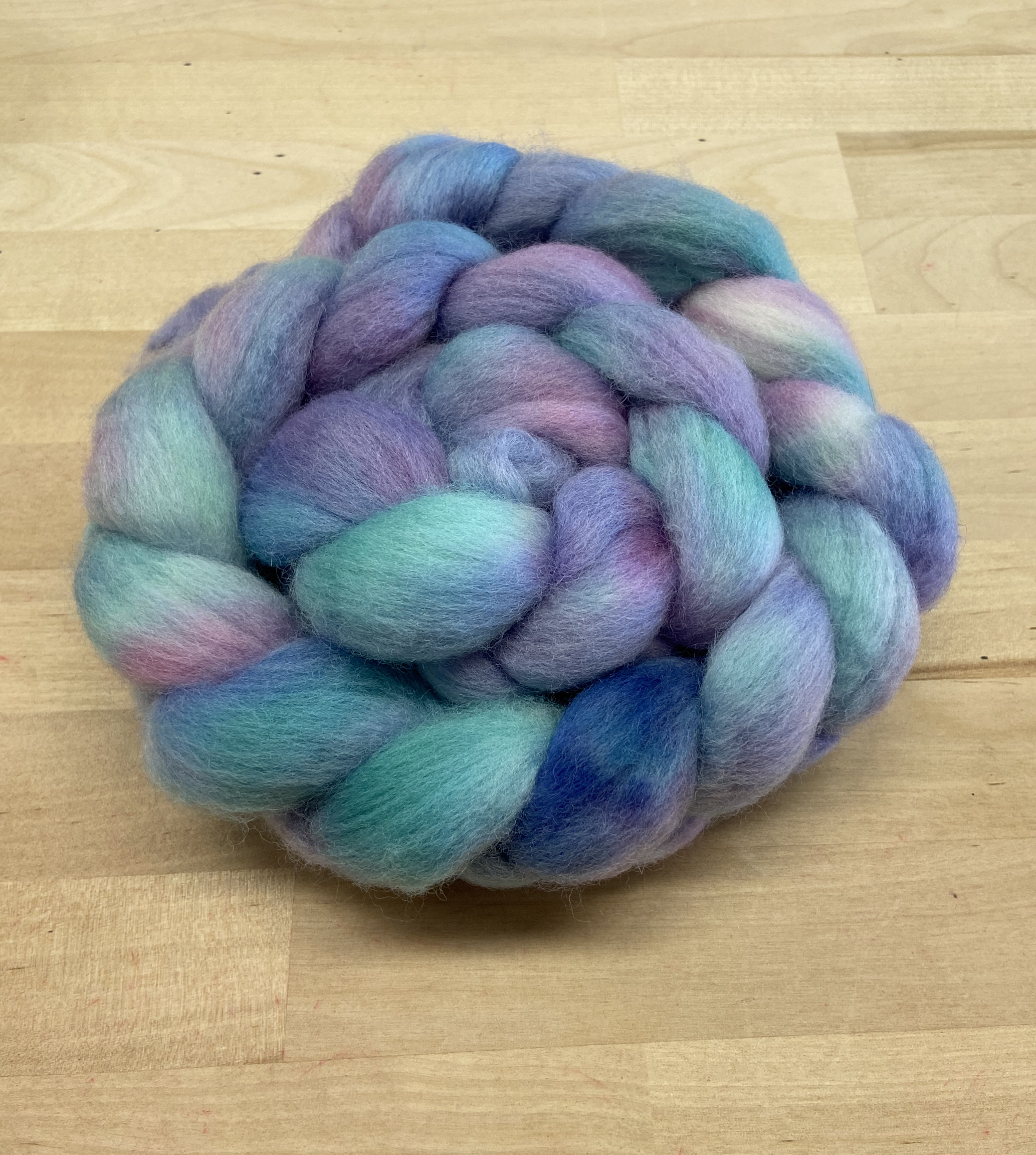 Rug Hooking Wool Roving or Fleece - Roughly 4 Ounce of Hand Dyed Fluff Wool for Rug Hooking, Felting, Spinning and More - Seashells