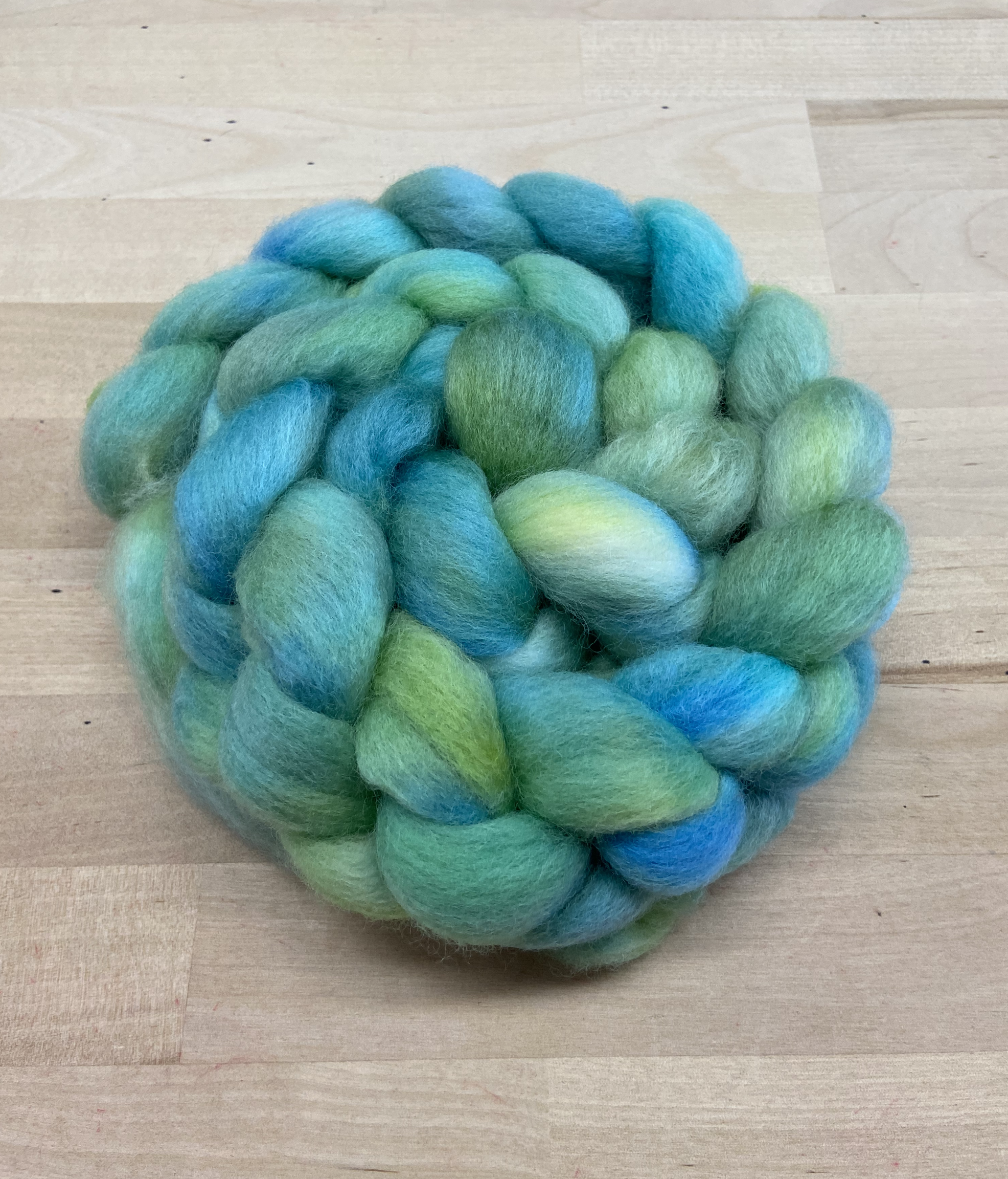 Rug Hooking Wool Roving or Fleece - Roughly 4 Ounce of Hand Dyed Fluff Wool for Rug Hooking, Felting, Spinning and More - Summer Pond
