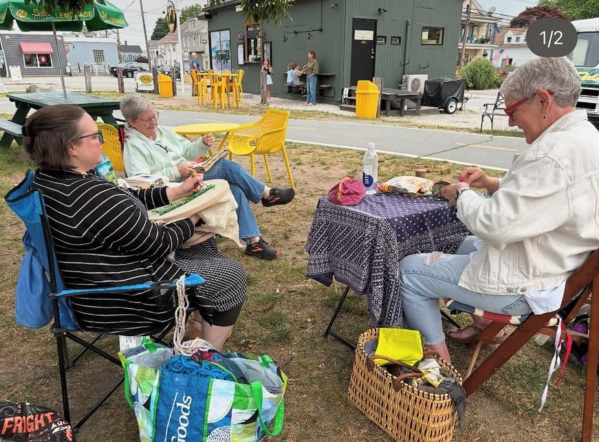 The &ldquo;Plein Air Stitchers&rdquo; had a great time working in the fresh air last night as a part of @artnightbw! Thanks for having us! Hope to do it again in August down on Water Street in Warren. #bristolwarrenartnight #fiberart #fiberartist #te