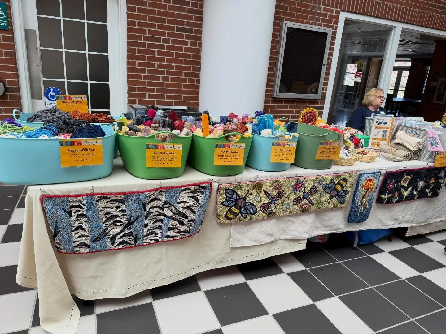 Half way through the Bedford Hook In at the Moddlesex Community College! It&rsquo;s been so busy and fun! Thanks for having us! #rughooking #rugmaking #diberart #textileart