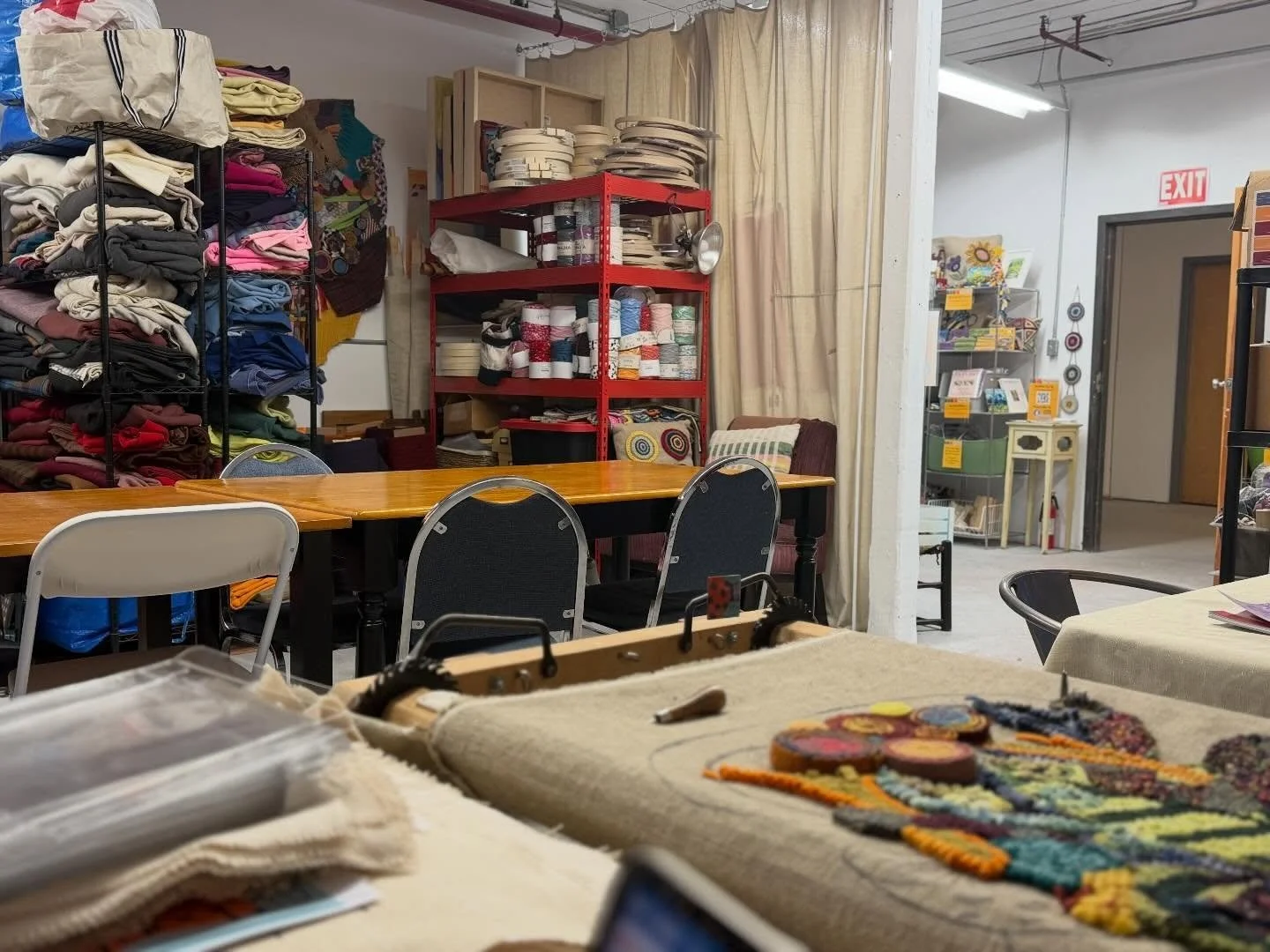 The tables are all clear for our hook-in this morning! Come by between 10-12pm! #rughooking #rugmaking #fiberart #warrenri #textileart