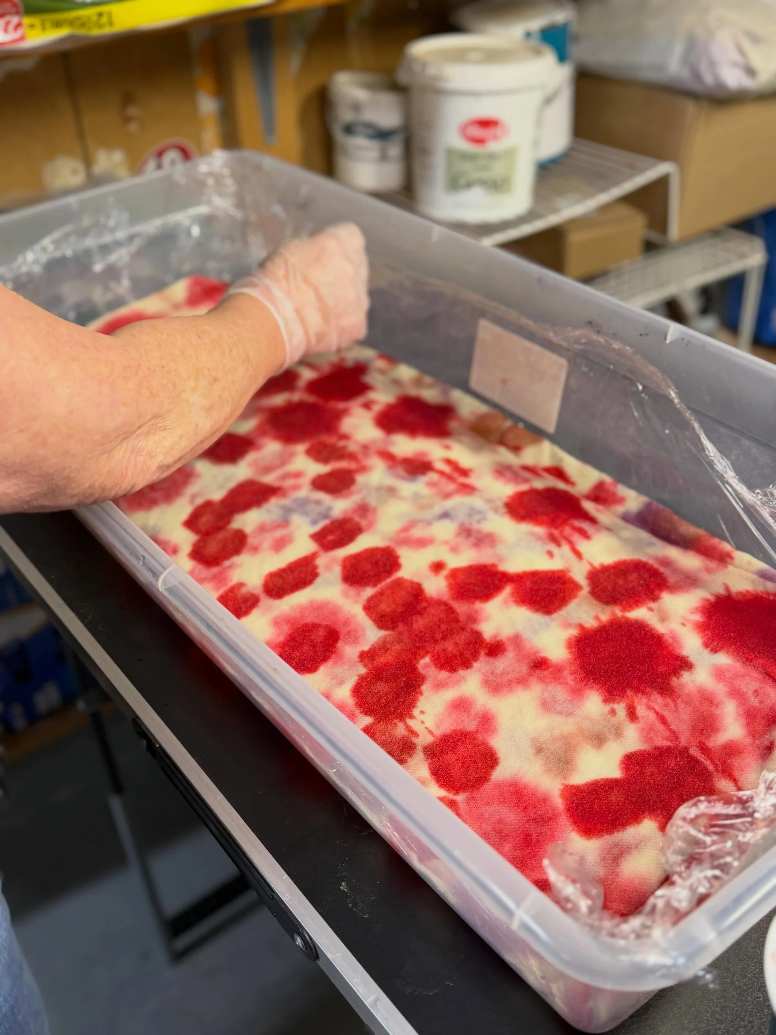 Spring dye day! Working on getting some new colors into the studio. Is there anything you wanna see? #RugHooking #RugMaking #fiberart #textileart #rughookersofinstagram