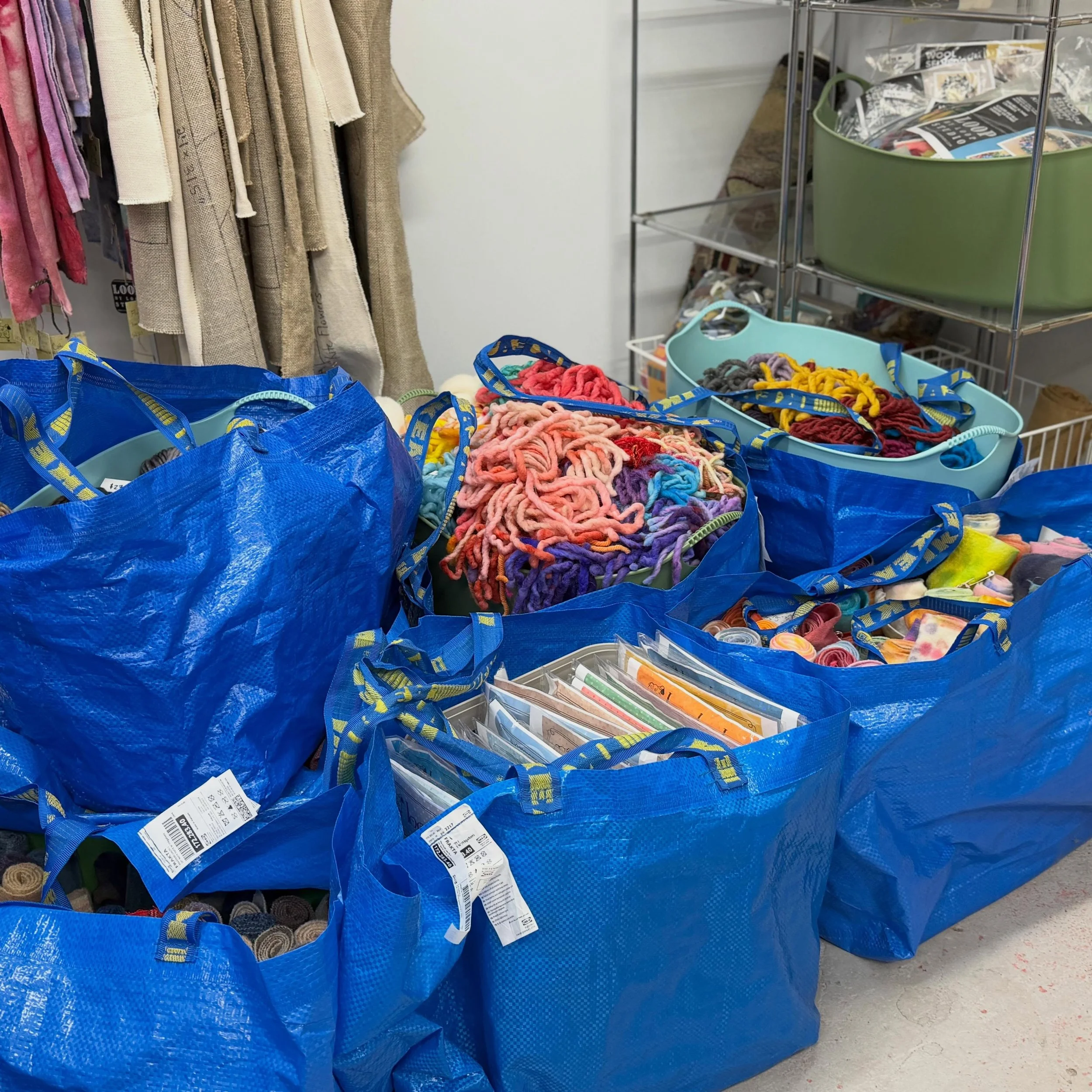 Putting the studio back together after another successful hook in. Thanks for having us at the Quiet Corner hook in - our last hook in until September! #rughooking #hookedrug #rugmaking #fiberart #textileart