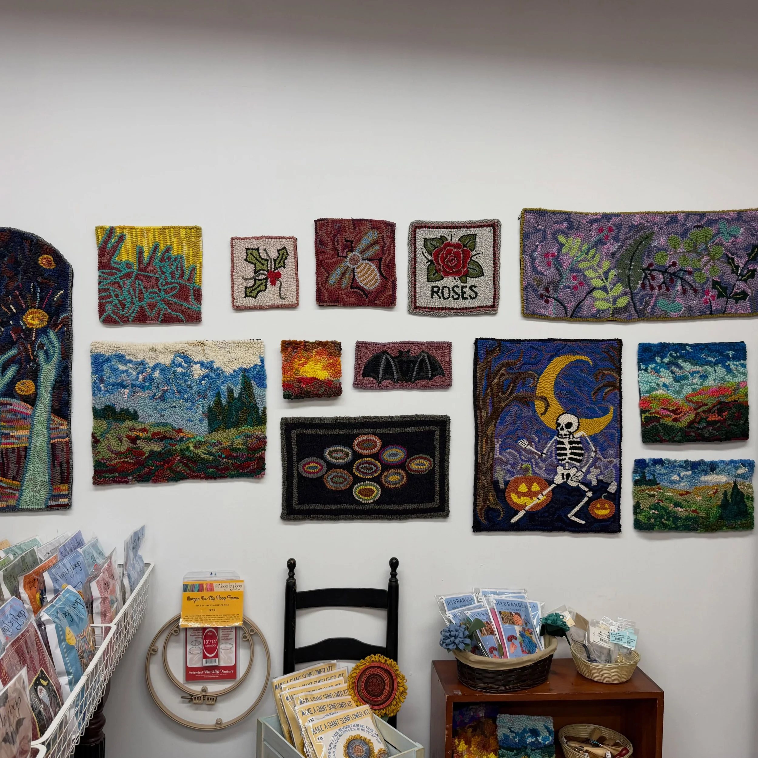 Currently getting the studio back together after Sauder and I rearranged a wall that has been mostly the same for years to show my landscape work. It&rsquo;s good to mix things up! #rughooking #hookedrug #rugmaking #fiberart #textileart