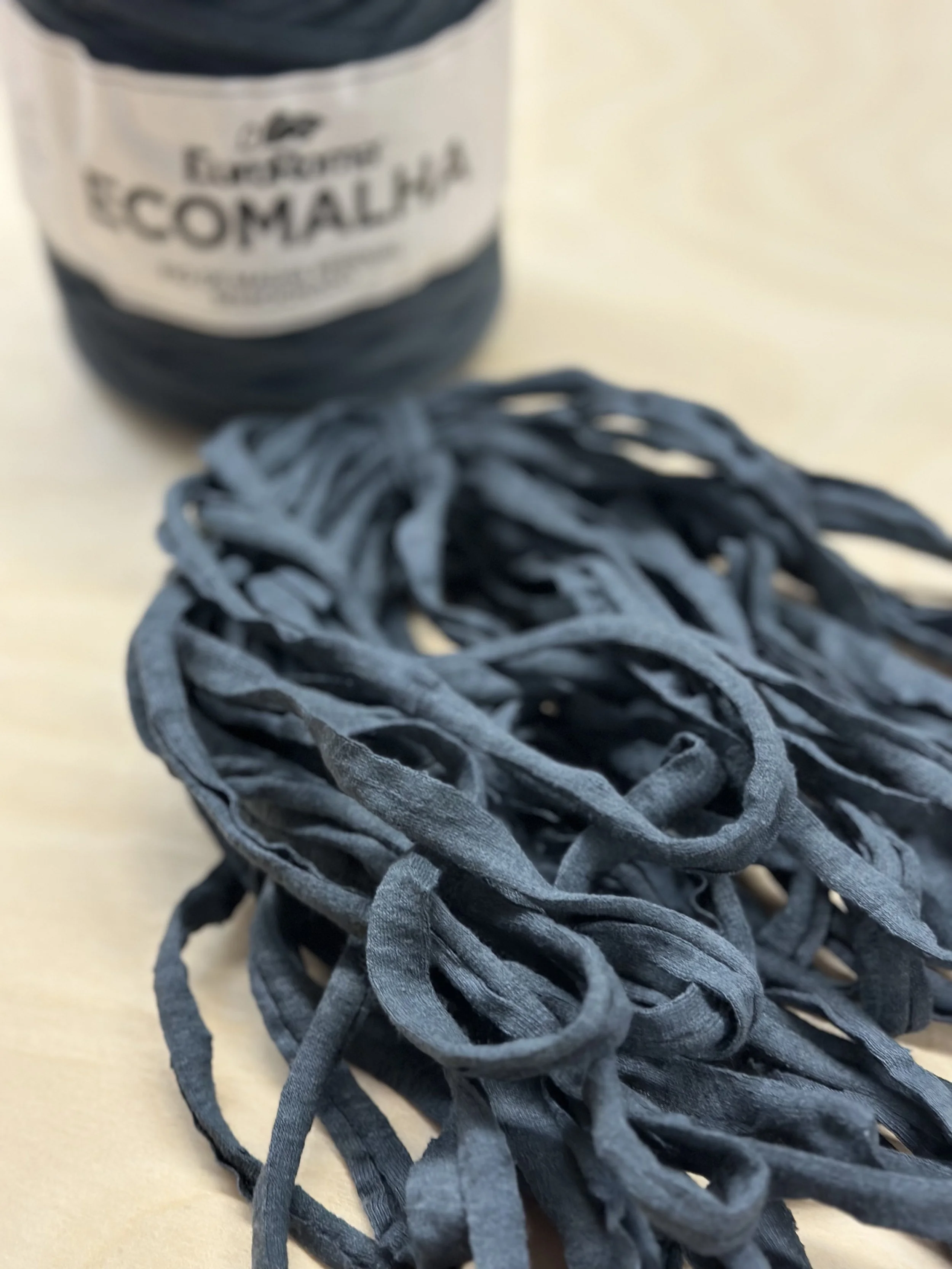 Black - T Shirt Yarn Super Bulky Recycled Cotton Yarn for Rug Hooking, Punch Needle, Weaving, Crochet and More!  2oz/50gm