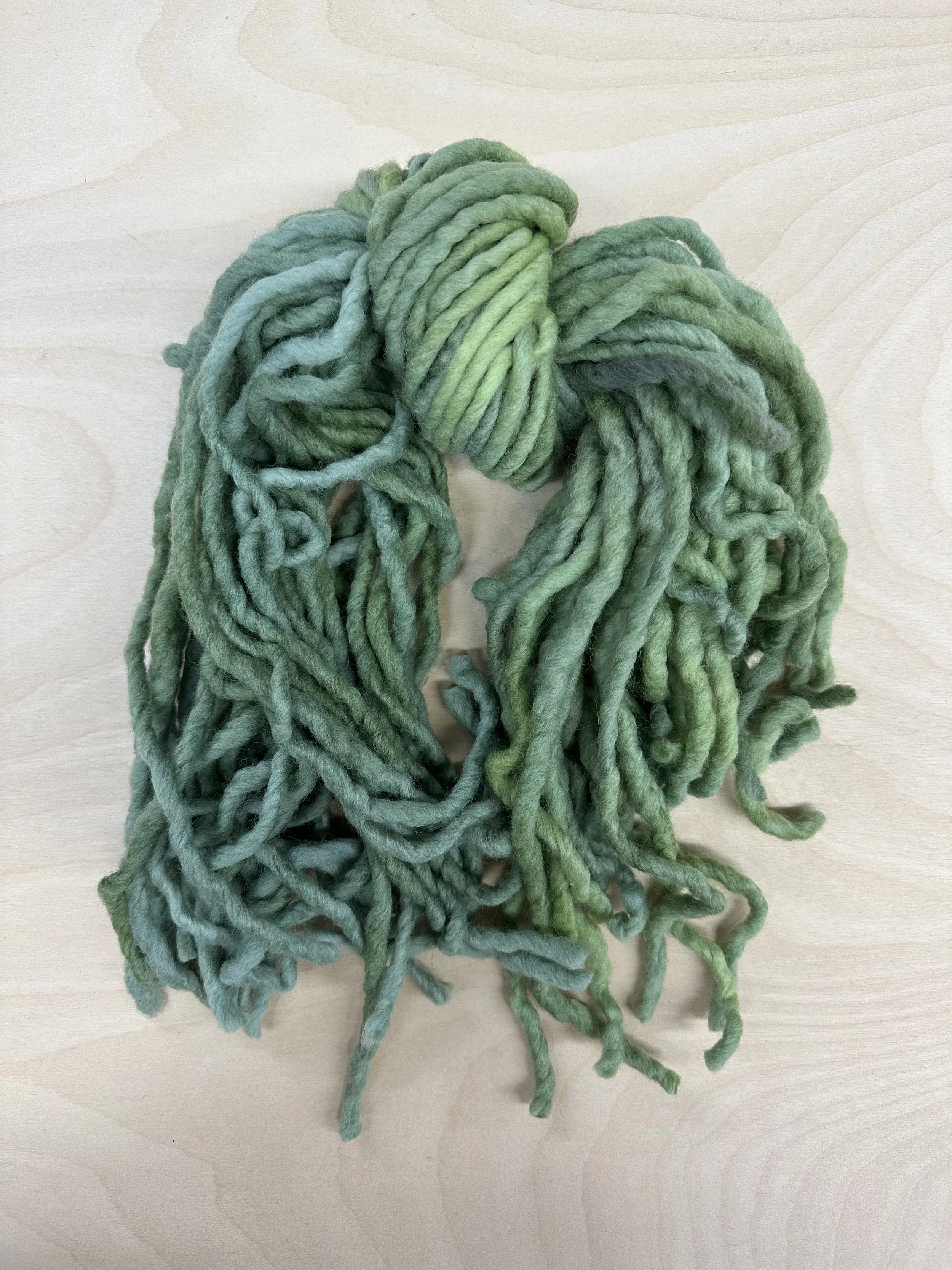 SINGLE PLY - Studio Dye - Tree Green - Hand Dyed Super Bulky 100% Single Ply Wool Yarn for Rug Hooking & Punch Needle - 2oz/50gm