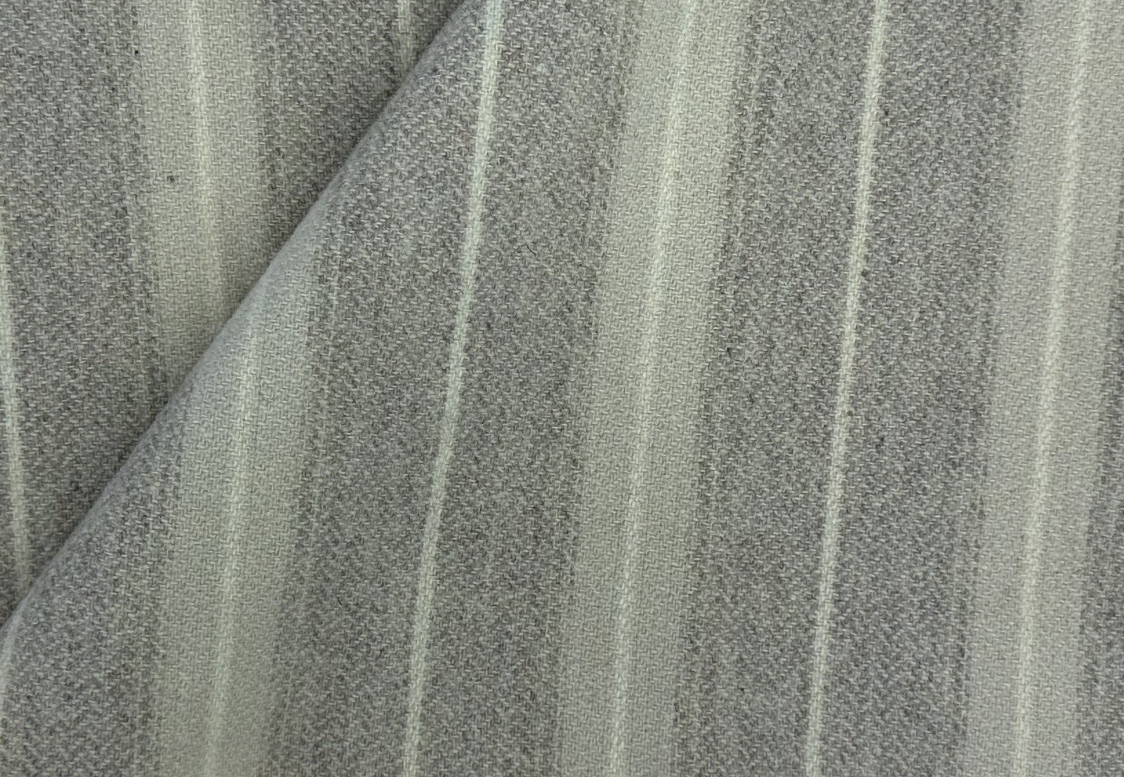 1 cream ombre 4.jpg