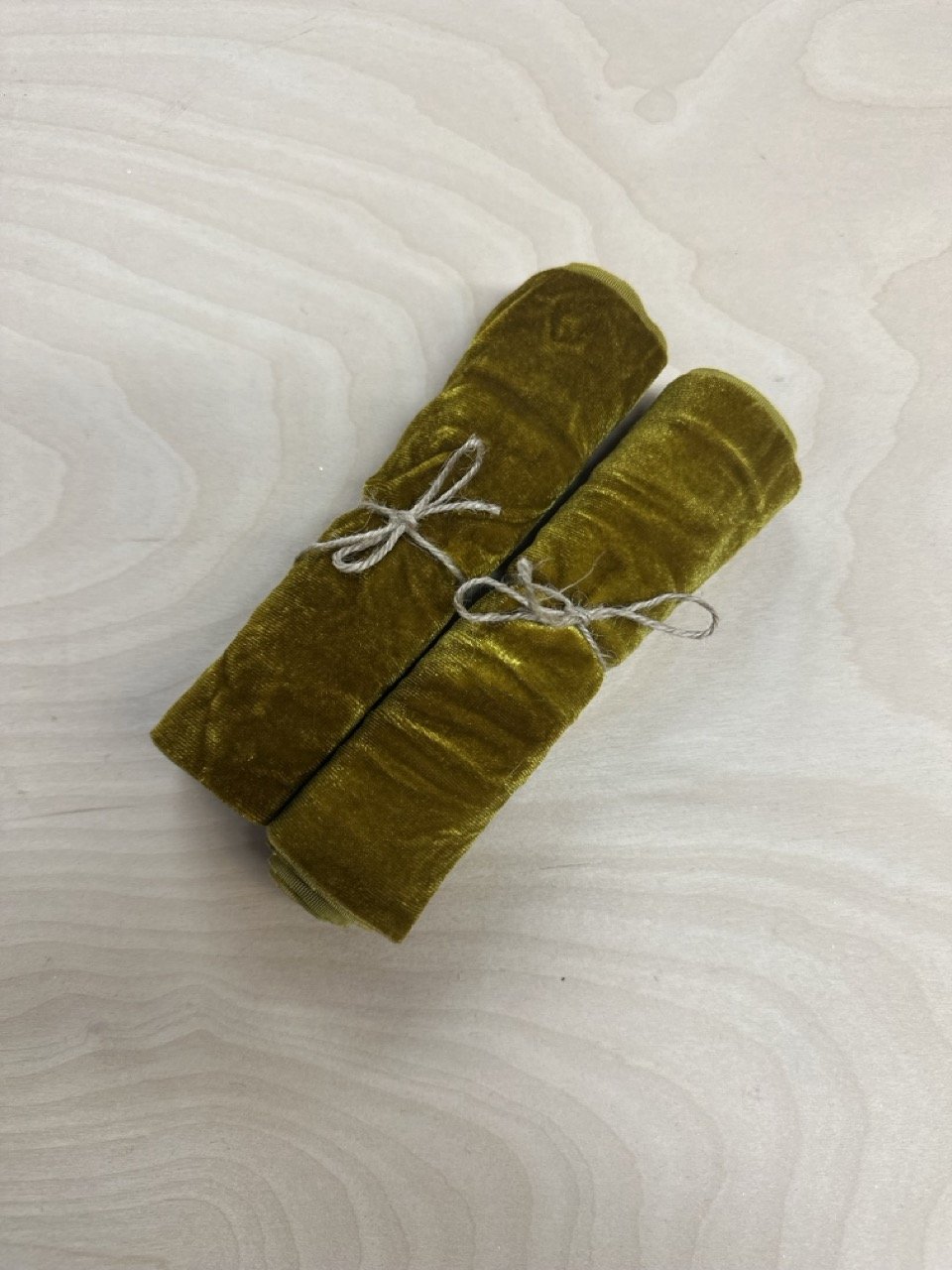 1 metallic gold 5 velvet.jpeg