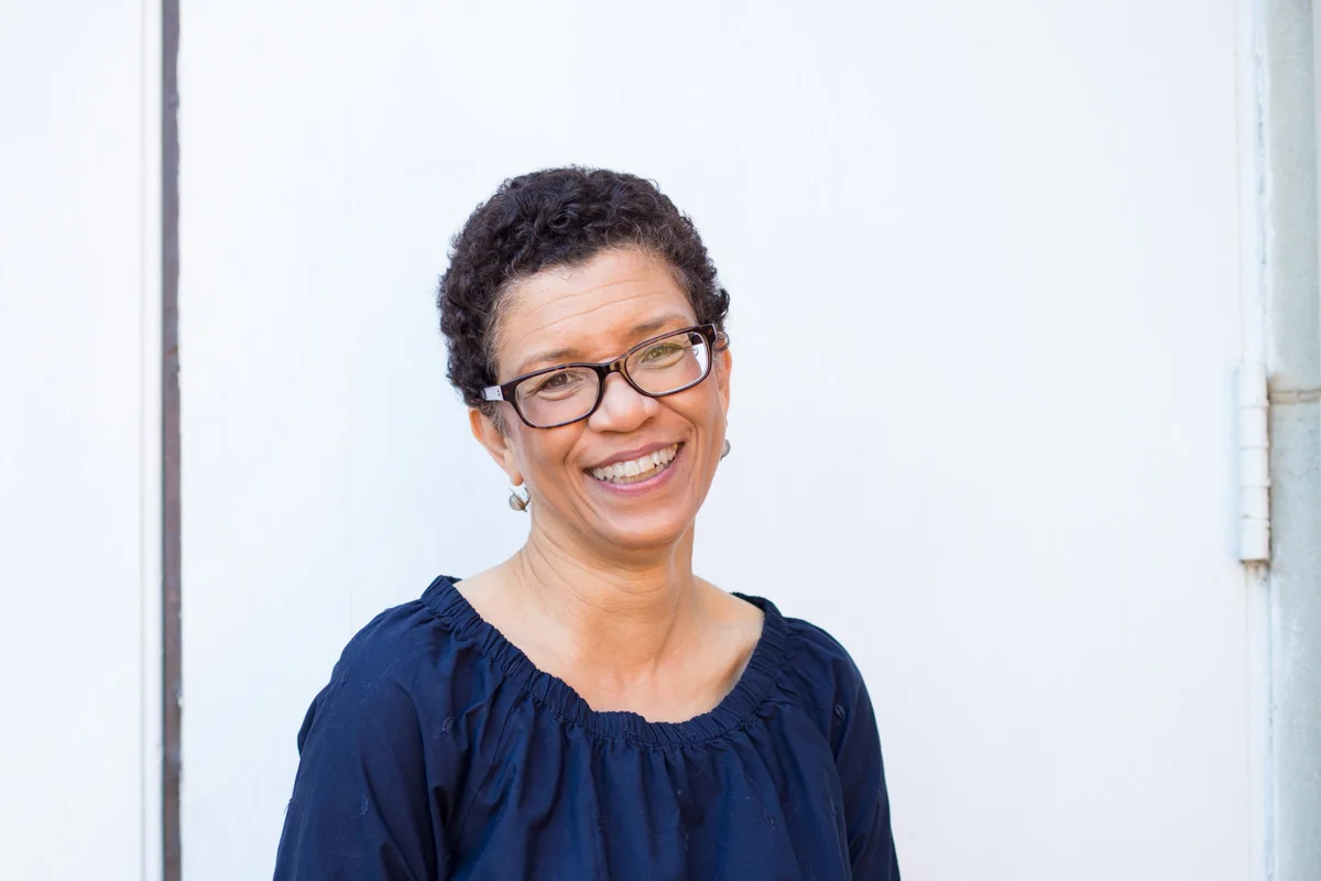 LightCreative_201703_RaleighHeadshotPhotographer_AletaPayne_007_web.jpg