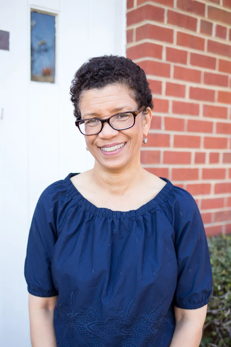 LightCreative_201703_RaleighHeadshotPhotographer_AletaPayne_019_web.jpg