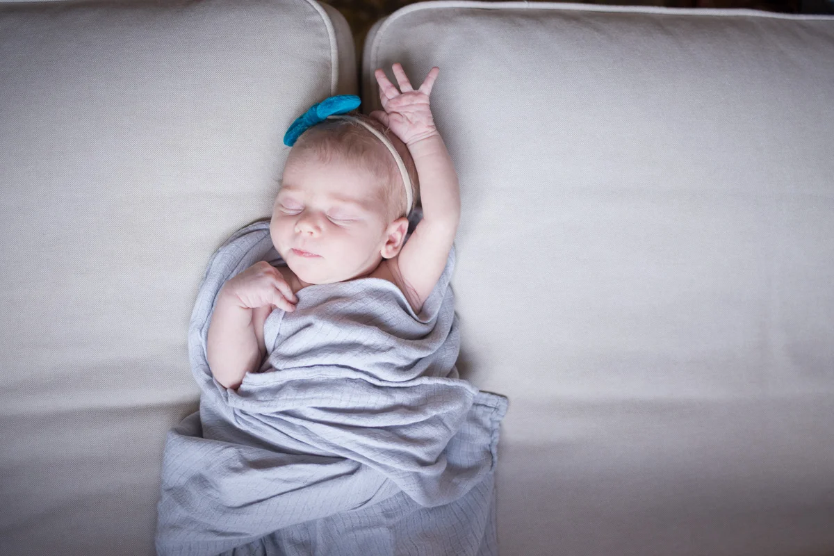 LightCreative_201710_KellayReece_RaleighNewbornPhotographer_008_blog.jpg