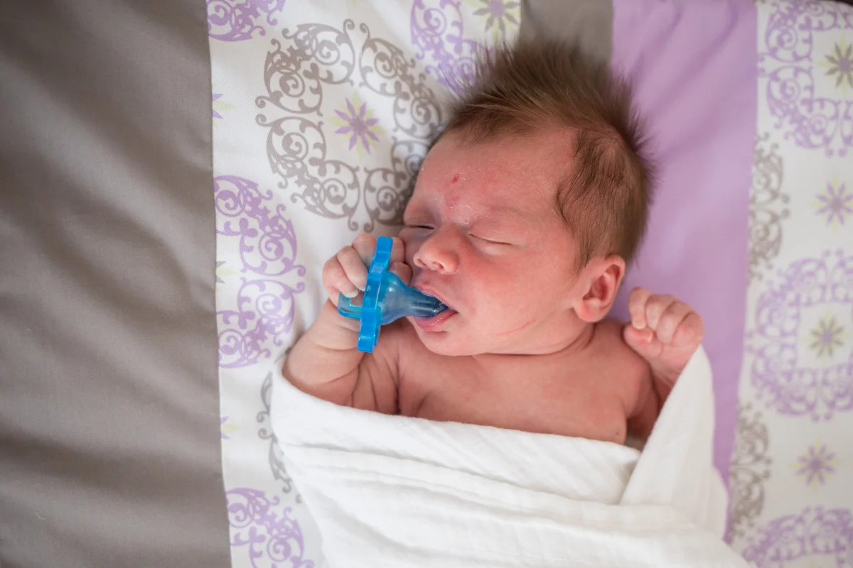 LightCreative_201703_Olivia_RaleighNewbornPhotographer_007_blog.jpg