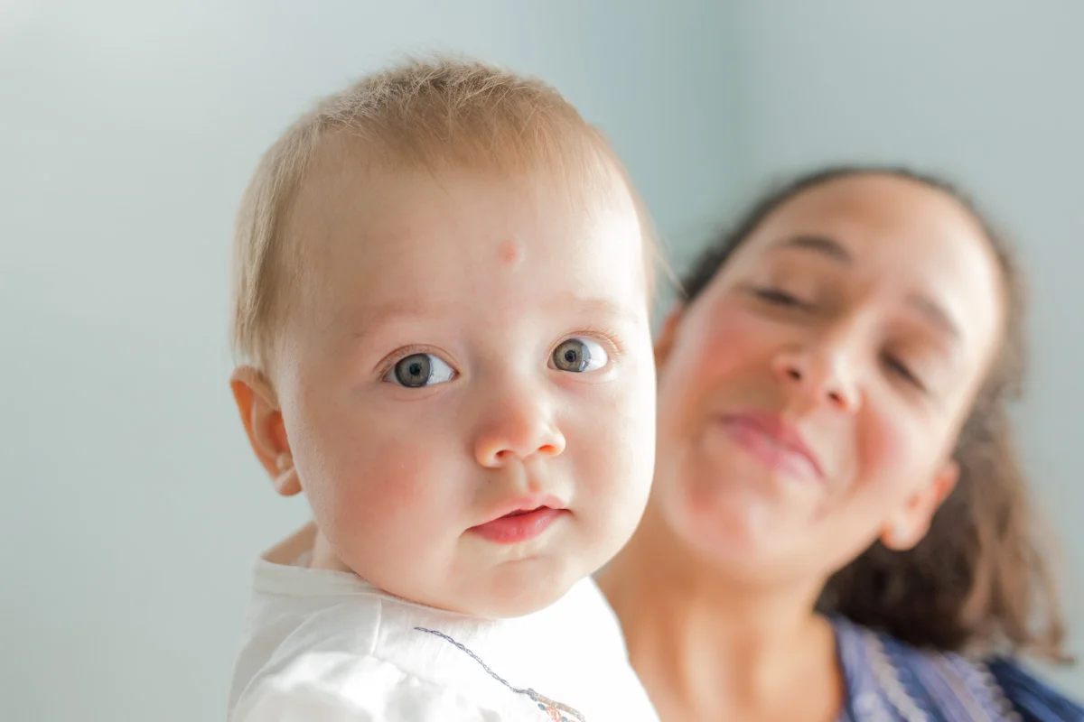 LightCreative_201709_MarissaJon_Olivia_RaleighBabyPhotographer_6MonthPhotos_023_blog.jpg