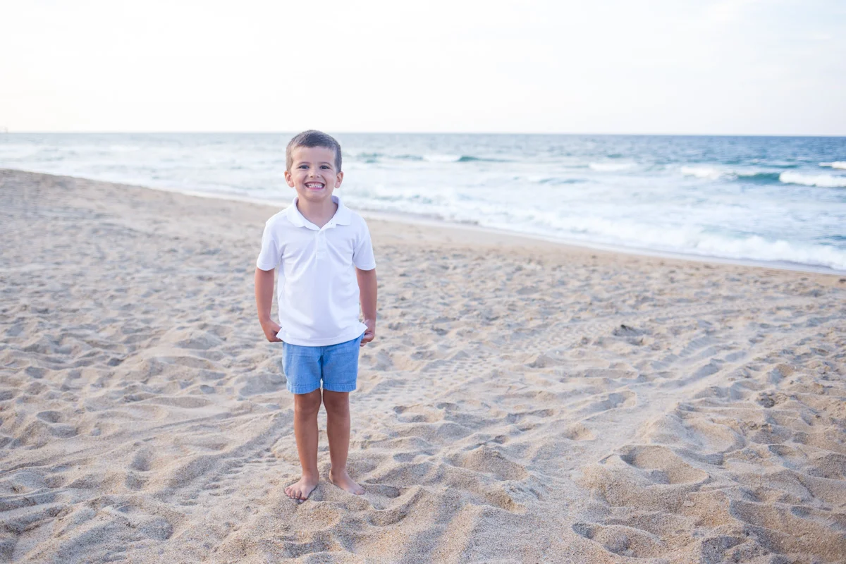 LightCreative_201807_MalloryChris_RaleighFamilyPhotography_016_blog.jpg