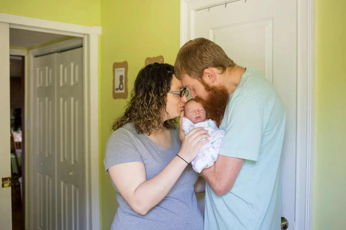 LightCreative_201804_HeavenRussell_RaleighNewbornPhotographer_004_blog.jpg