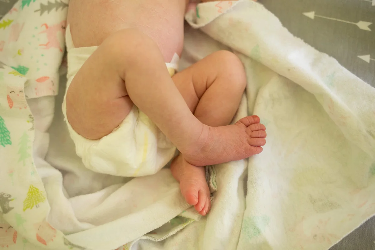 LightCreative_201804_HeavenRussell_RaleighNewbornPhotographer_016_blog.jpg