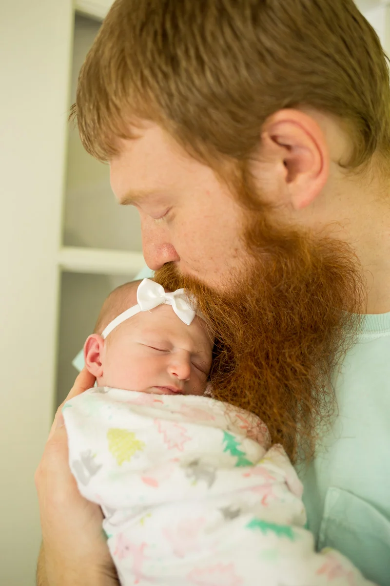 LightCreative_201804_HeavenRussell_RaleighNewbornPhotographer_017_blog.jpg