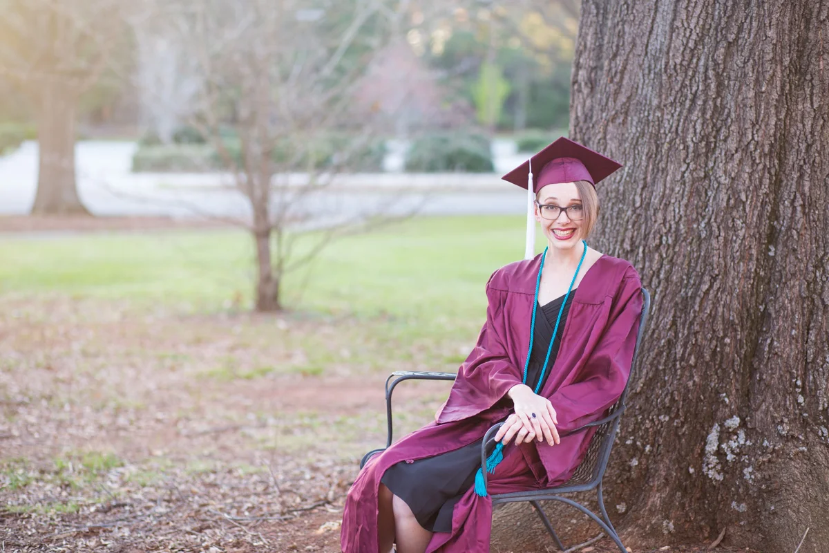LightCreative_201803_MaggieListon_RaleighSeniorPhotography_010_blog.jpg
