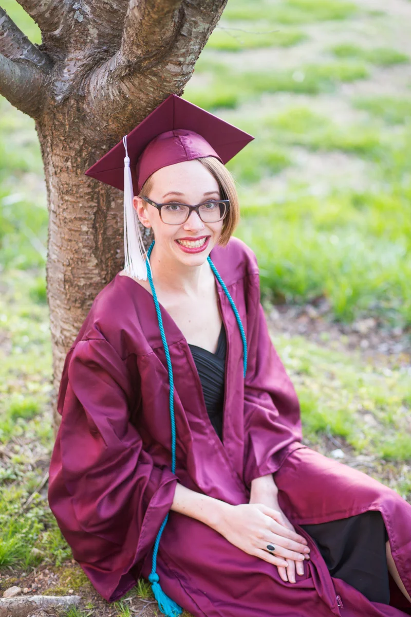 LightCreative_201803_MaggieListon_RaleighSeniorPhotography_014_blog.jpg