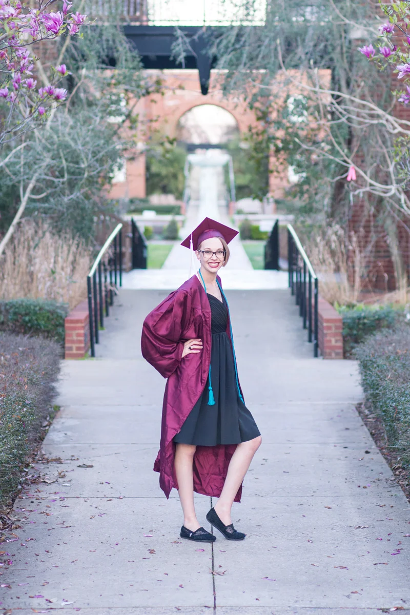 LightCreative_201803_MaggieListon_RaleighSeniorPhotography_016_blog.jpg