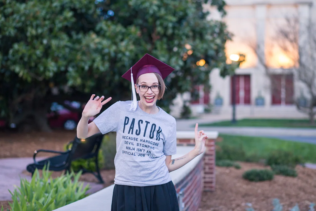 LightCreative_201803_MaggieListon_RaleighSeniorPhotography_028_blog.jpg