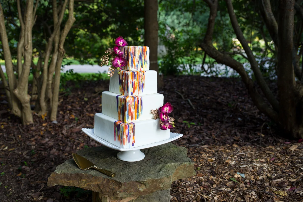 LightCreative_201808_RaleighWeddingPhotographer_StyledShoot_StonewallFarm_043_blog.jpg