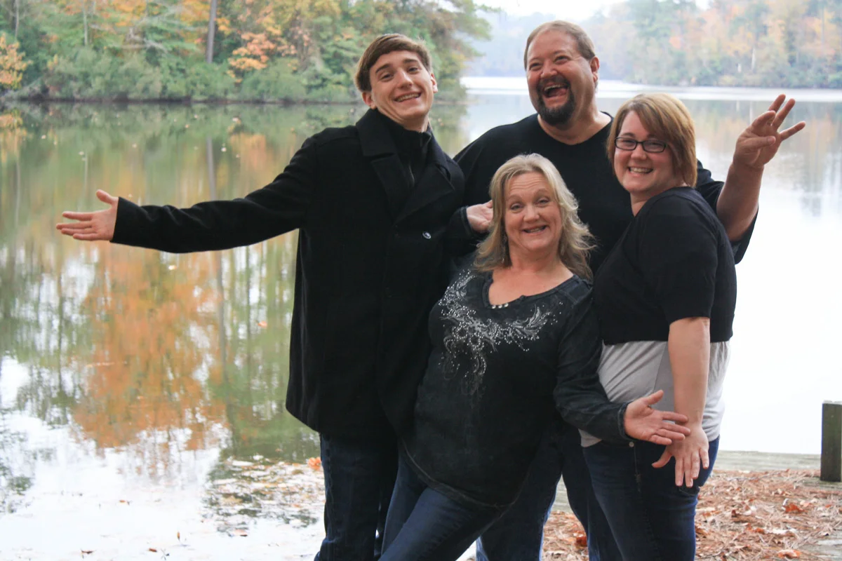 LightCreative_201311_RaleighPayWhatYouCanPhotographer_SillyPhotos_025_blog.jpg