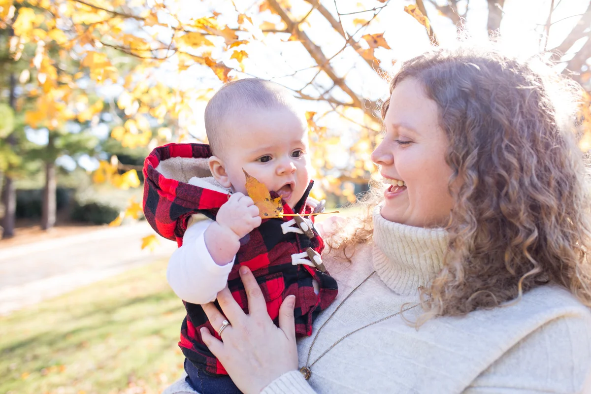 LightCreative_201811_MelissaJonathan_RaleighFamilyPhotography_009_blog.jpg