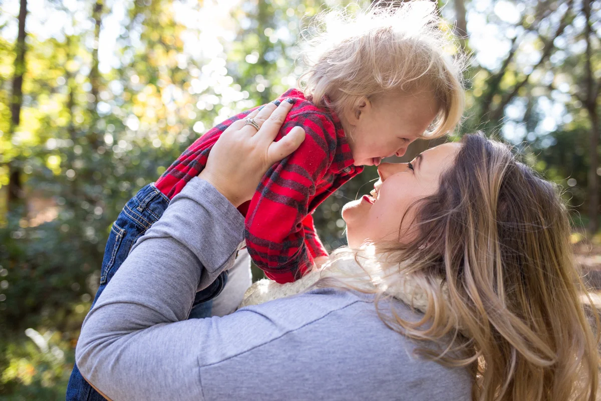 LightCreative_201811_JessicaBen_RaleighFamilyPhotography_018_blog.jpg