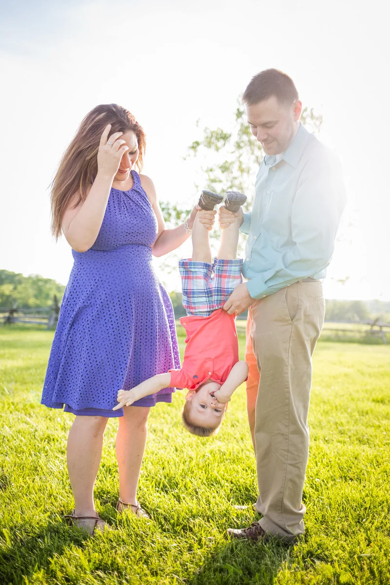 LightCreative_201506_RaleighPayWhatYouCanPhotographer_SillyPhotos3_003_blog.jpg