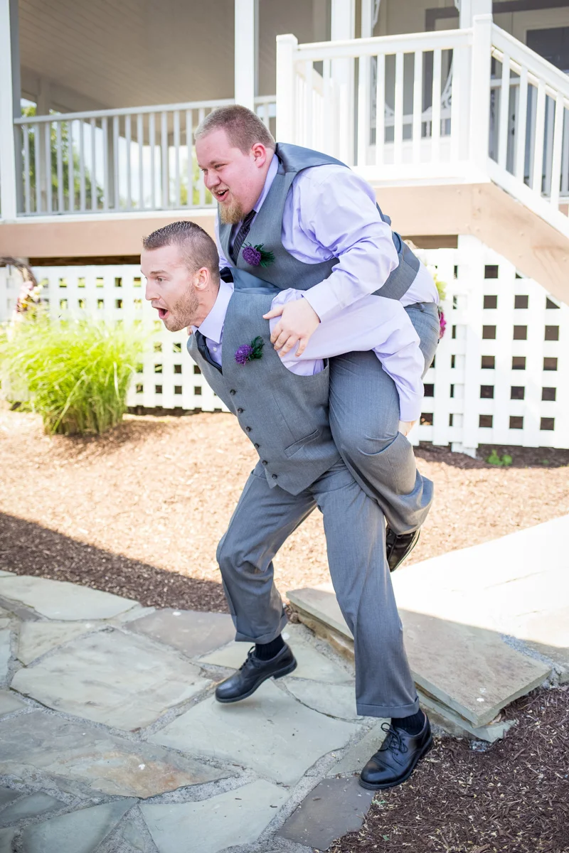 LightCreative_201507_RaleighPayWhatYouCanPhotographer_SillyPhotos3_005_blog.jpg