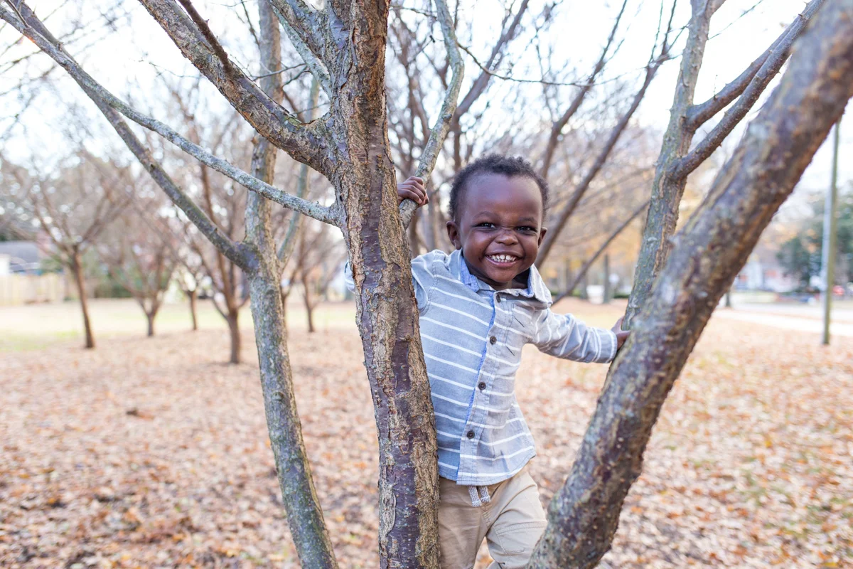 LightCreative_201812_LauraClark_RaleighFamilyPhotography_013_blog.jpg