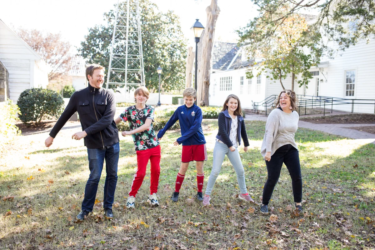LightCreative_201811_AshleyMatt_RaleighFamilyPhotography_026_blog.jpg