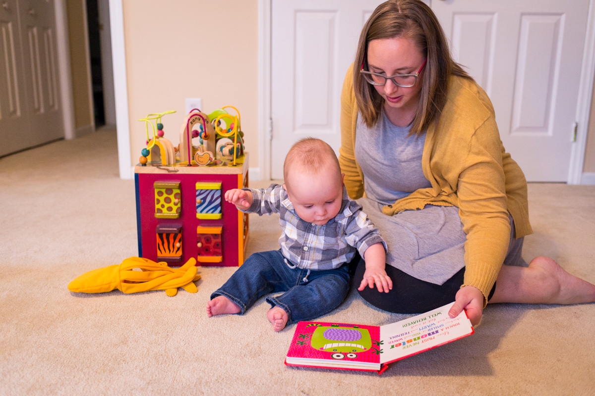 LightCreative_201812_MaribethRobert_RaleighBabyPhotographer_6monthPhotos_1yearPhotos_028_blog.jpg
