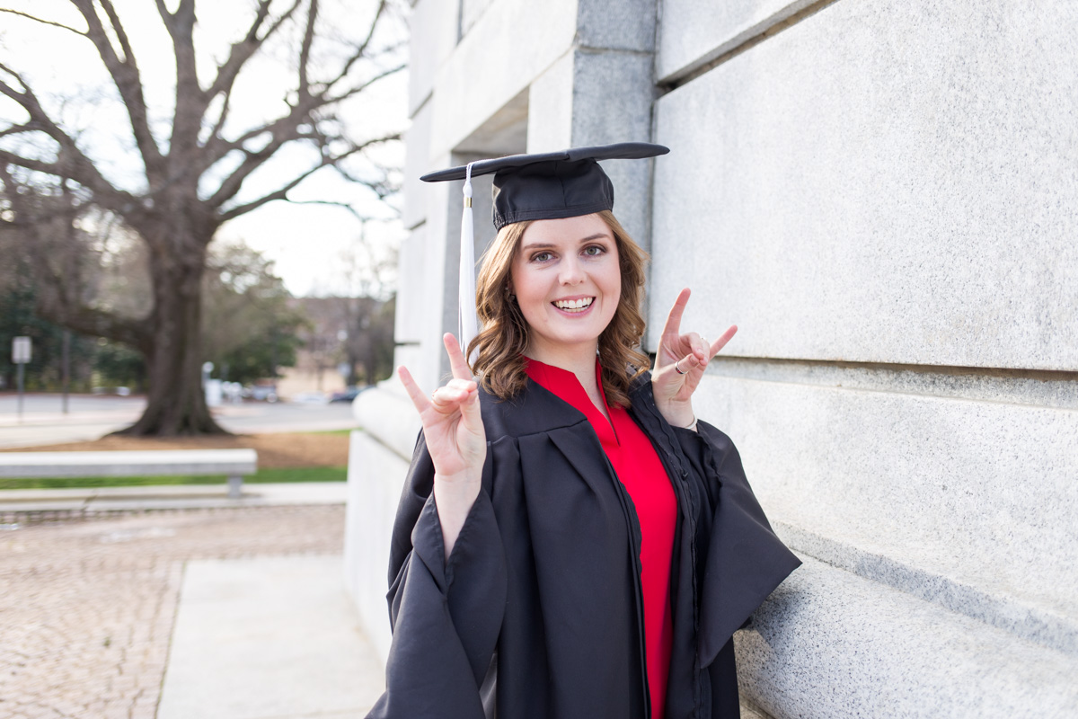 LightCreative_201903_DaisyMills_NCSUGradSchool_Graduate_008.jpg