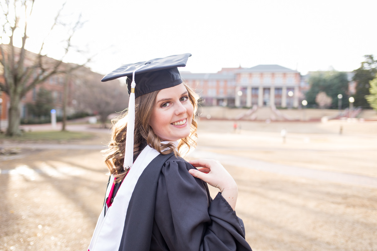 LightCreative_201903_DaisyMills_NCSUGradSchool_Graduate_011.jpg