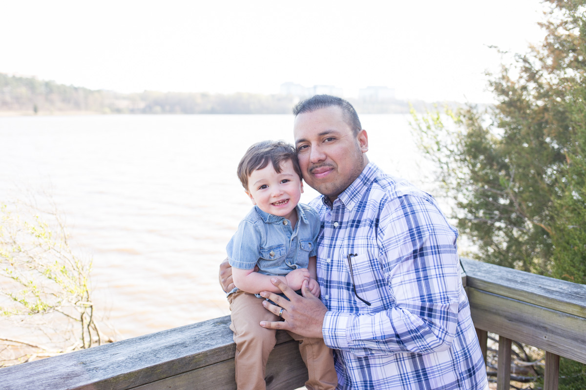 LightCreative_201904_AliciaEdward_RaleighFamilyPhotography_006_blog.jpg