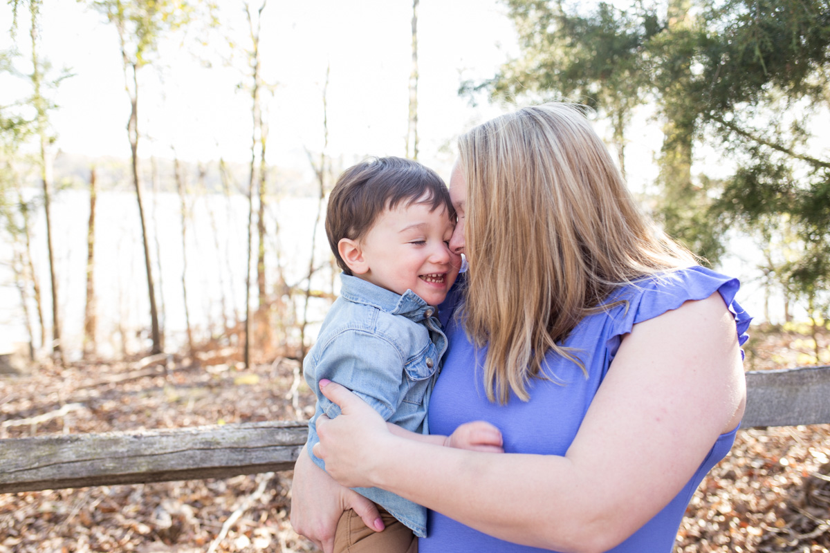 LightCreative_201904_AliciaEdward_RaleighFamilyPhotography_008_blog.jpg