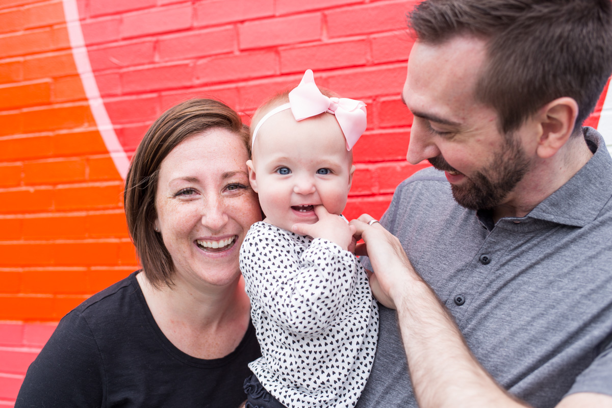 LightCreative_201904_AlisonAaron_Adelyn_RaleighBabyPhotographer_1yearPhotos_003_blog.jpg