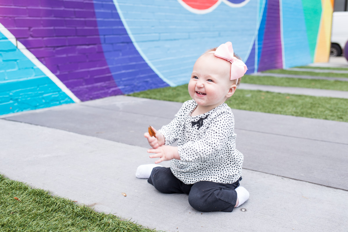 LightCreative_201904_AlisonAaron_Adelyn_RaleighBabyPhotographer_1yearPhotos_019_blog.jpg