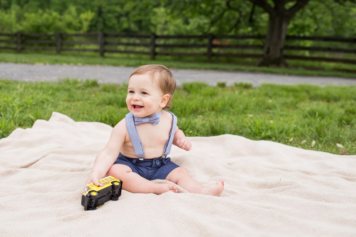 LightCreative_201905_LaurenSteve_Lucas1Year_024.jpg