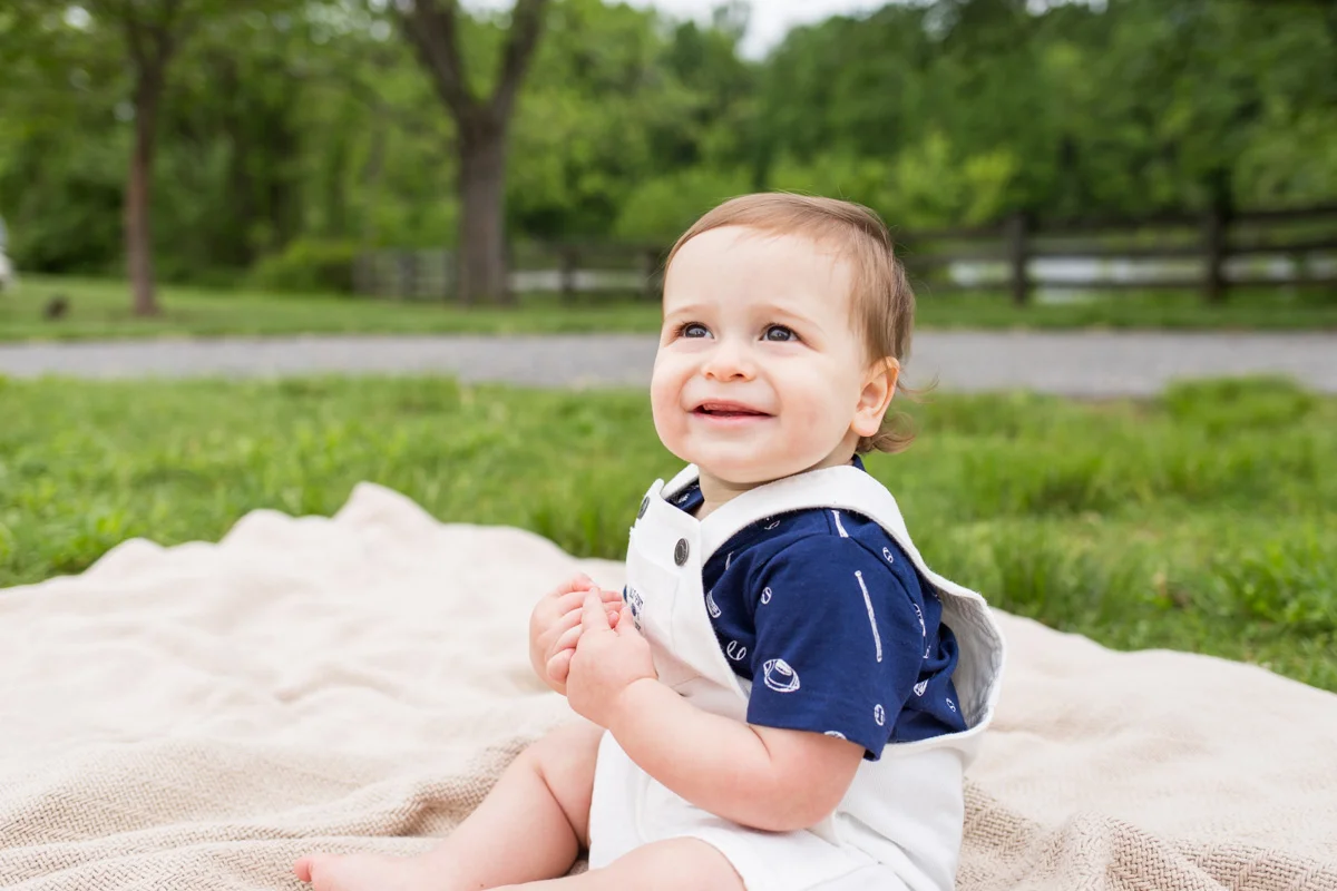 LightCreative_201905_LaurenSteve_Lucas1Year_036.jpg