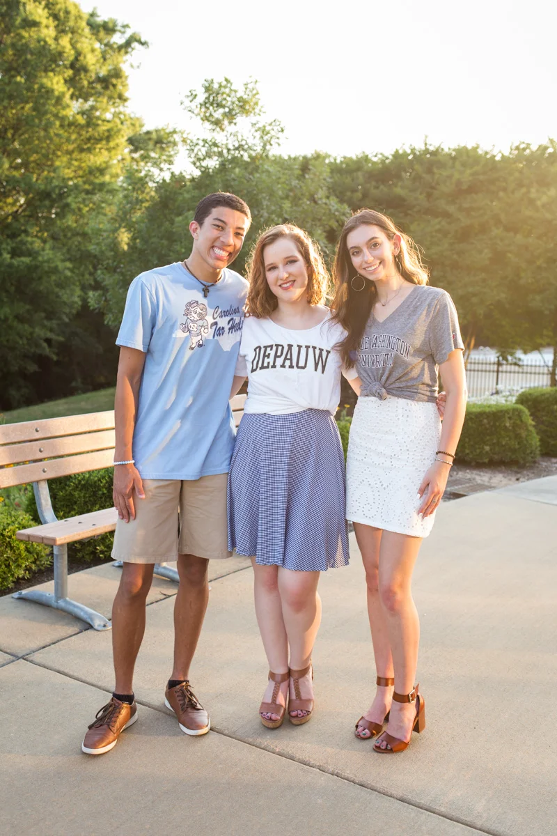 LightCreative_201905_ClaireEmmaGreear_SERTseniors__RaleighSeniorPhotography_031_blog.jpg